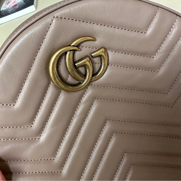 NEW! 100% Authentic GUCCI Bag - Picture 2 of 6